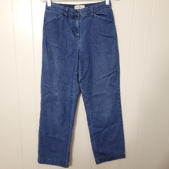 L.L Bean Women’s Classic Fit Medium Wash Denim Jeans Size 4R - Picture 1 of 7